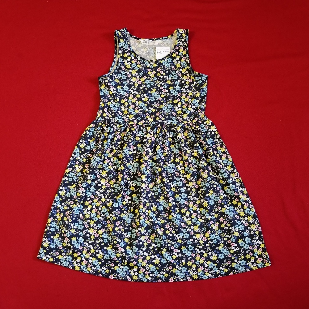 H&M Girls Floral dress Size 6-8